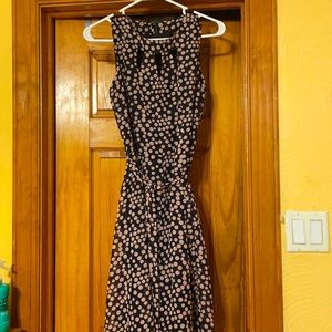 Pretty dress in black and rose color